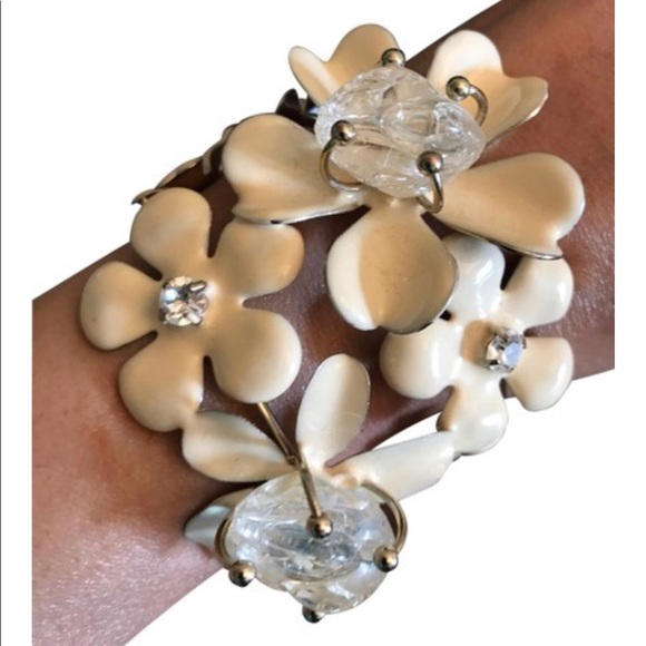 White Cuff Bracelet - Picture 1 of 13